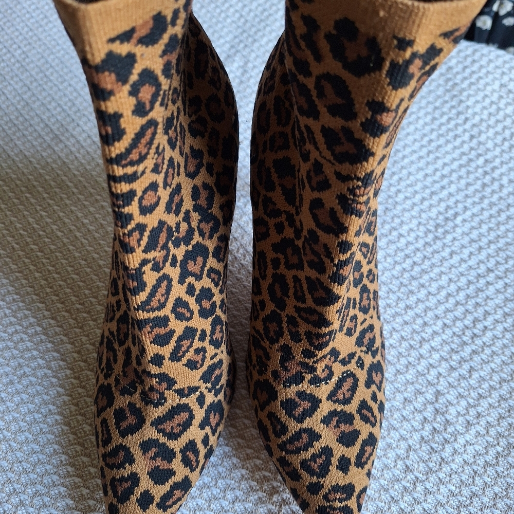 Leopard Print Ankle Boots - Picture 9 of 12